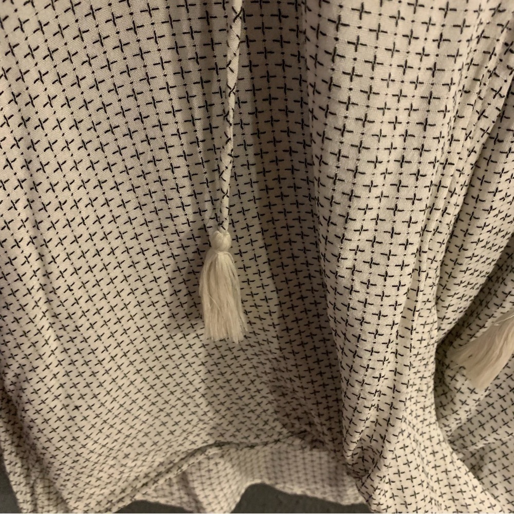 Women’s Loft Blouse - Picture 4 of 5